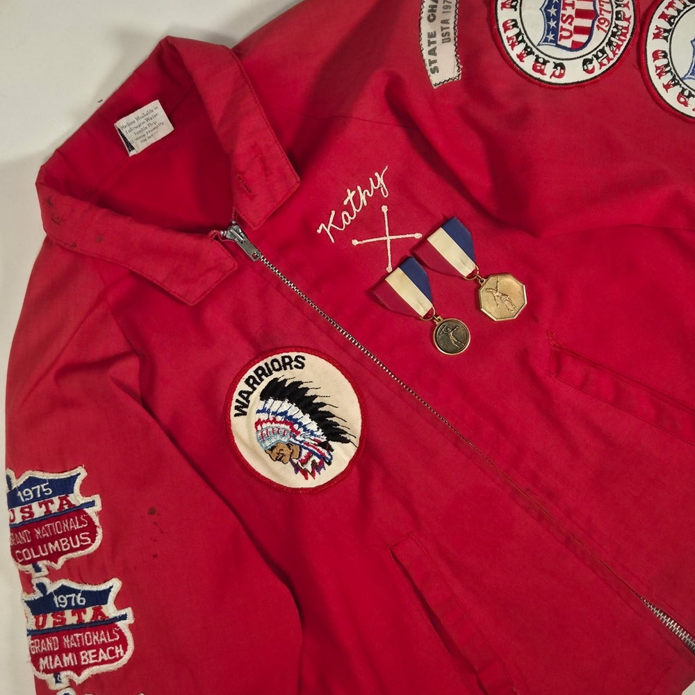 Vintage 1970s Sportsmaster Womens L LaCrosse Wisconsin Wariors Patched Jacket